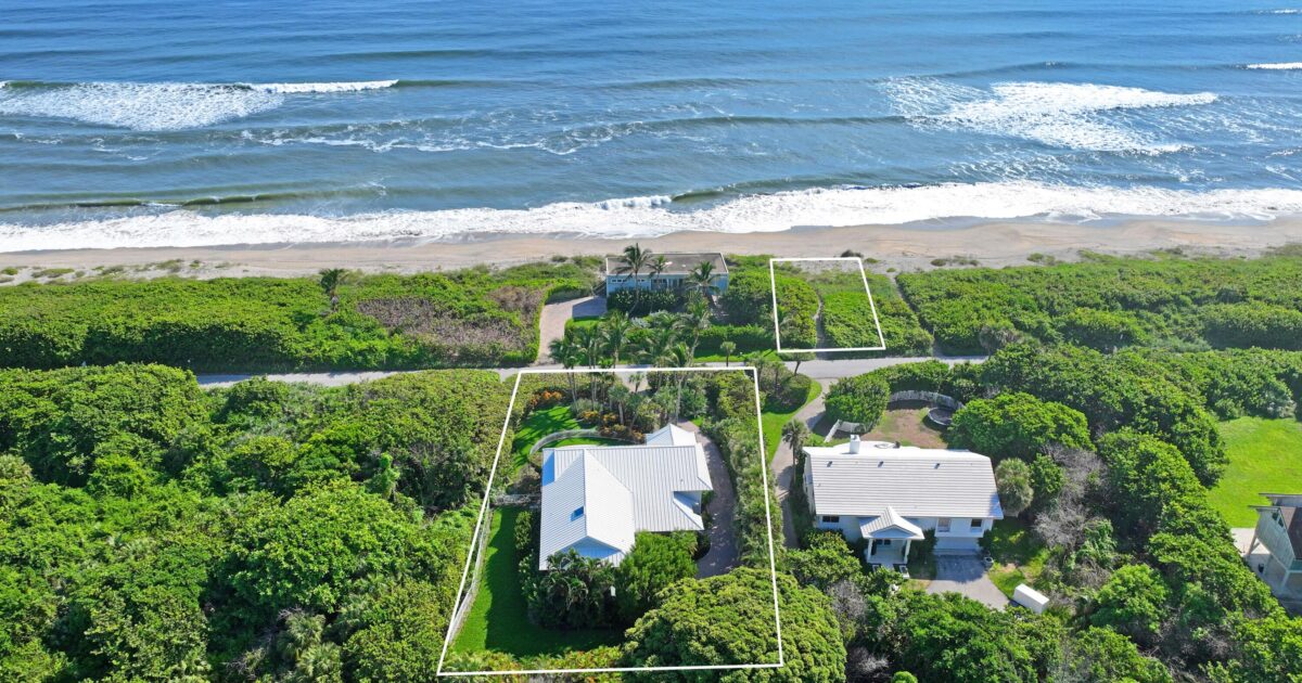 162 N Beach Road, Jupiter Island, FL 33455