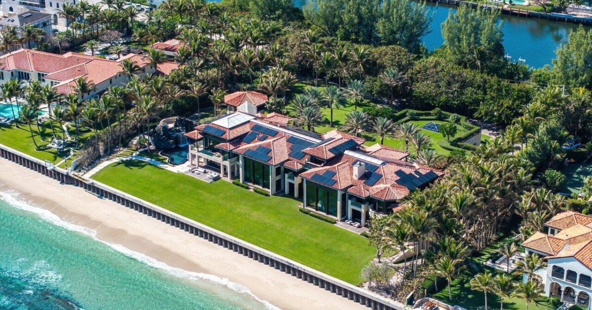 1370 S Ocean Boulevard, Manalapan, FL 33462