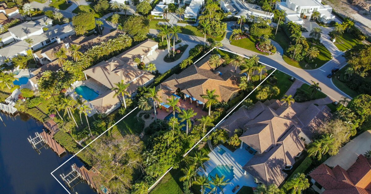 2927 Rhone Drive, Palm Beach Gardens, FL 33410