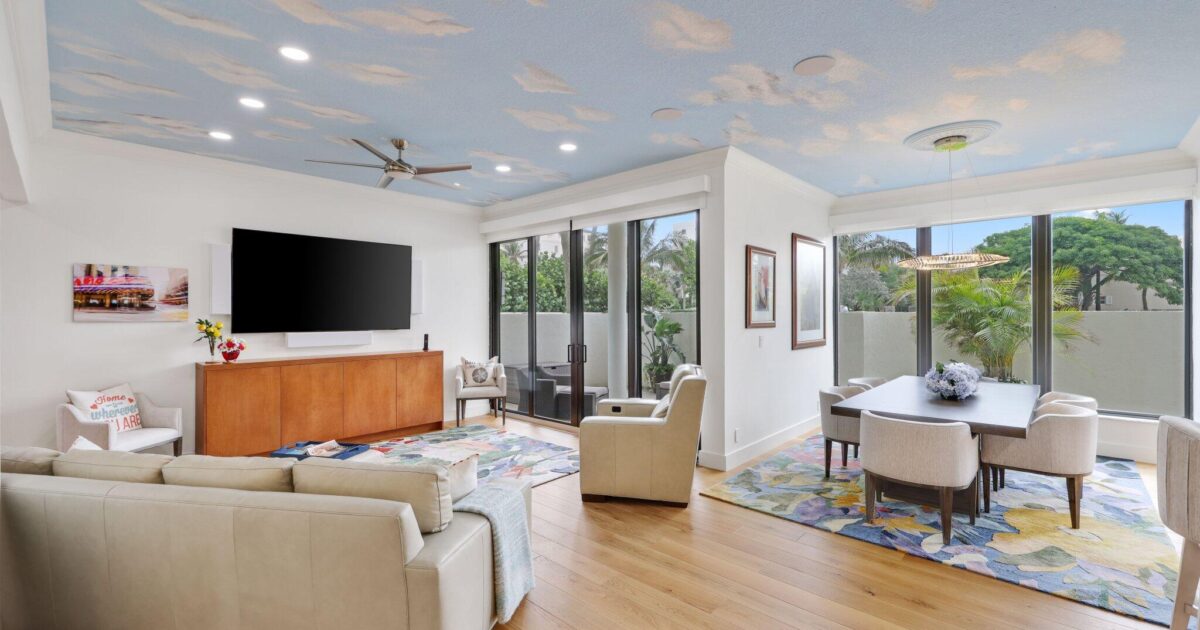 3900 N Ocean Boulevard Lanai, Gulf Stream, FL 33483