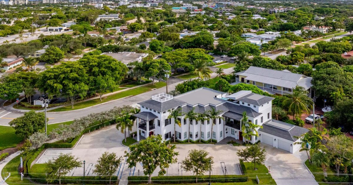 230 George Bush Boulevard, Delray Beach, FL 33444