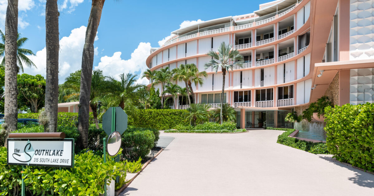 315 S Lake Drive Ph C, Palm Beach, FL 33480