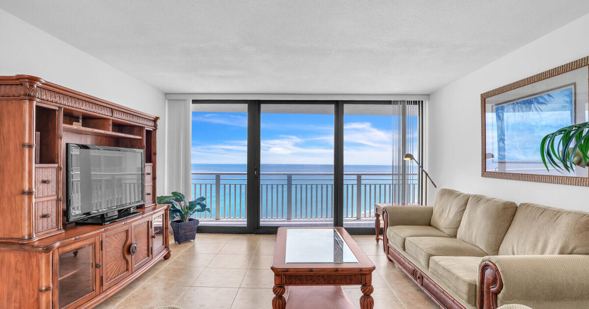 3000 N Ocean Drive 25c, Singer Island, FL 33404