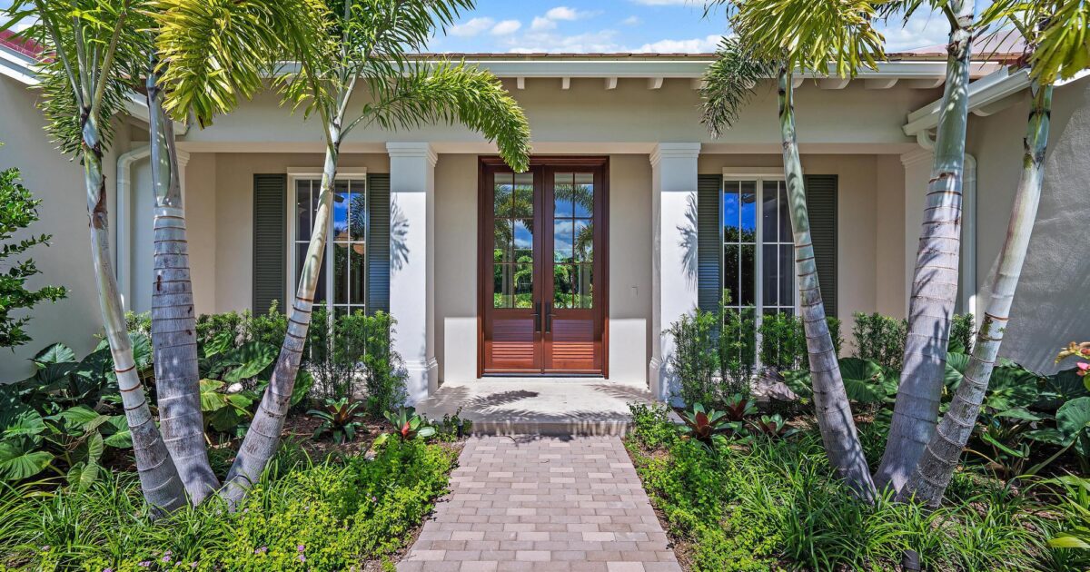 2917 Bluewater Cove, Gulf Stream, FL 33483