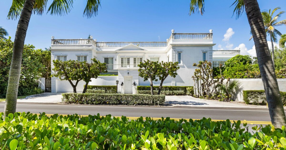 1048 S Ocean Boulevard, Palm Beach, FL 33480