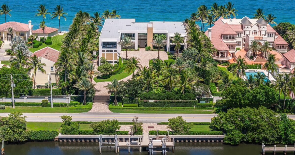 1260 S Ocean Boulevard, Manalapan, FL 33462