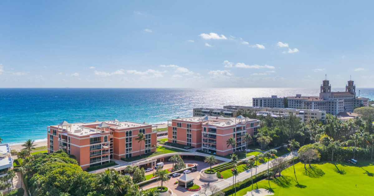 2 N Breakers Row Row Ph4, Palm Beach, FL 33480