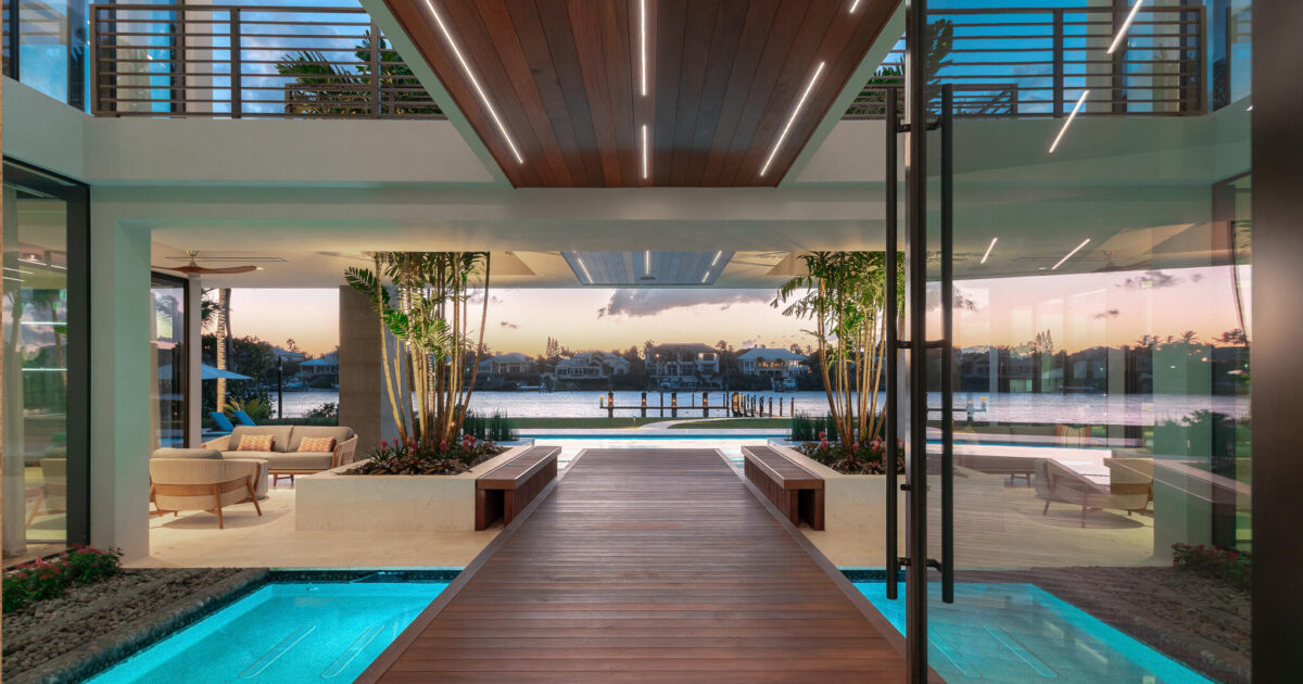 488 S Beach Road, Jupiter Island, FL 33455