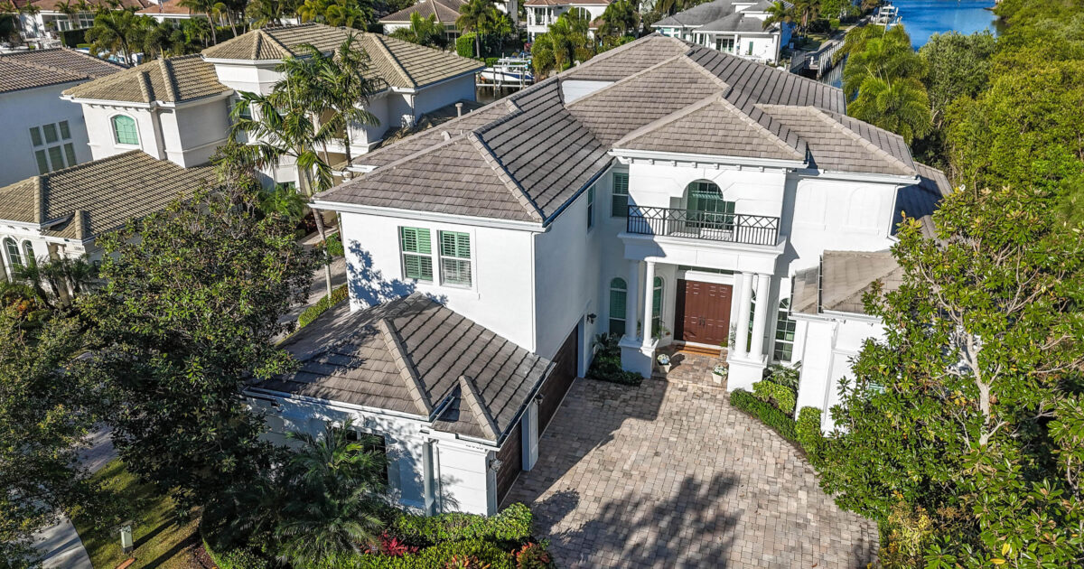 13965 Willow Cay Drive, Juno Beach, FL 33408