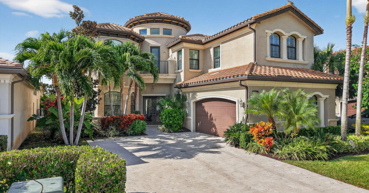 16801 Pavilion Way, Delray Beach, FL 33446