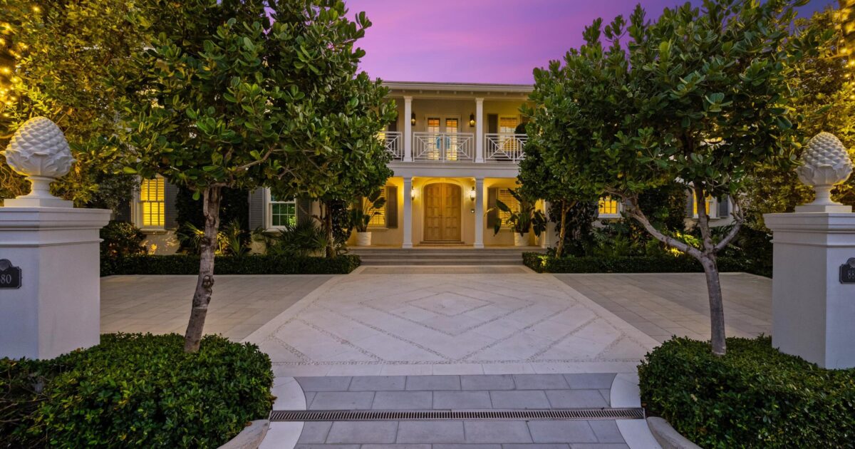 880 S Ocean Boulevard, Palm Beach, FL 33480