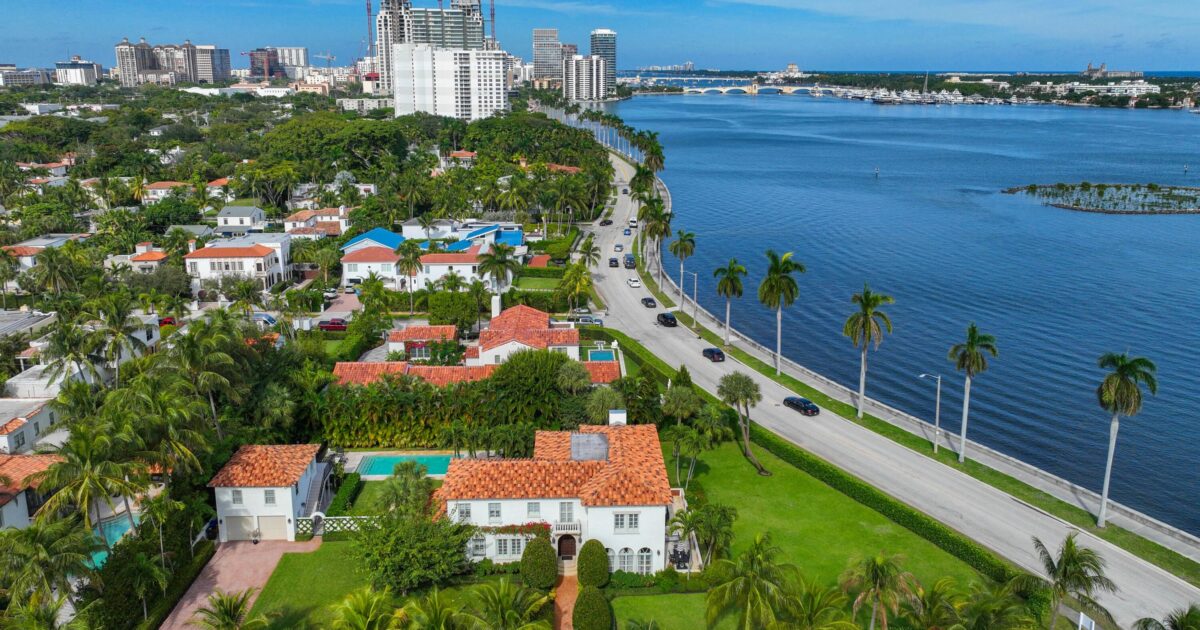 245 Valencia Road, West Palm Beach, FL 33401