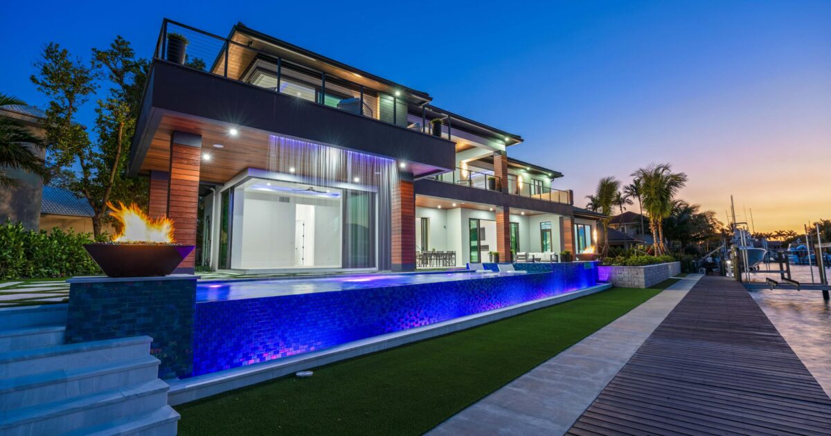 107 Bowsprit Drive, North Palm Beach, FL 33408