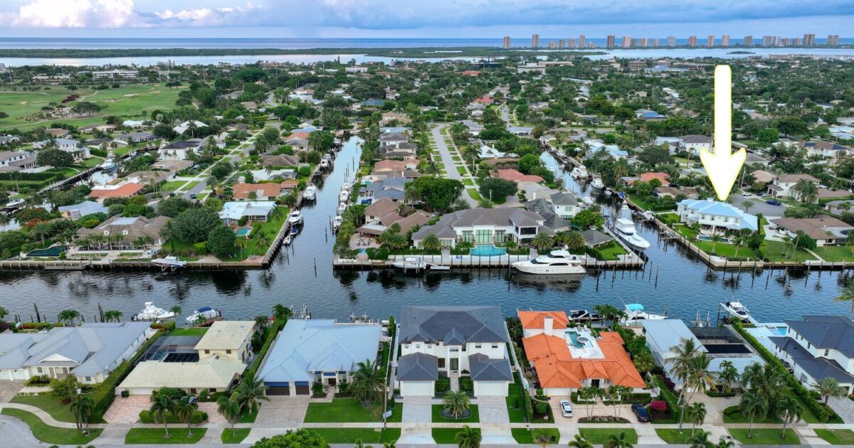 643 Pilot Road, North Palm Beach, FL 33408