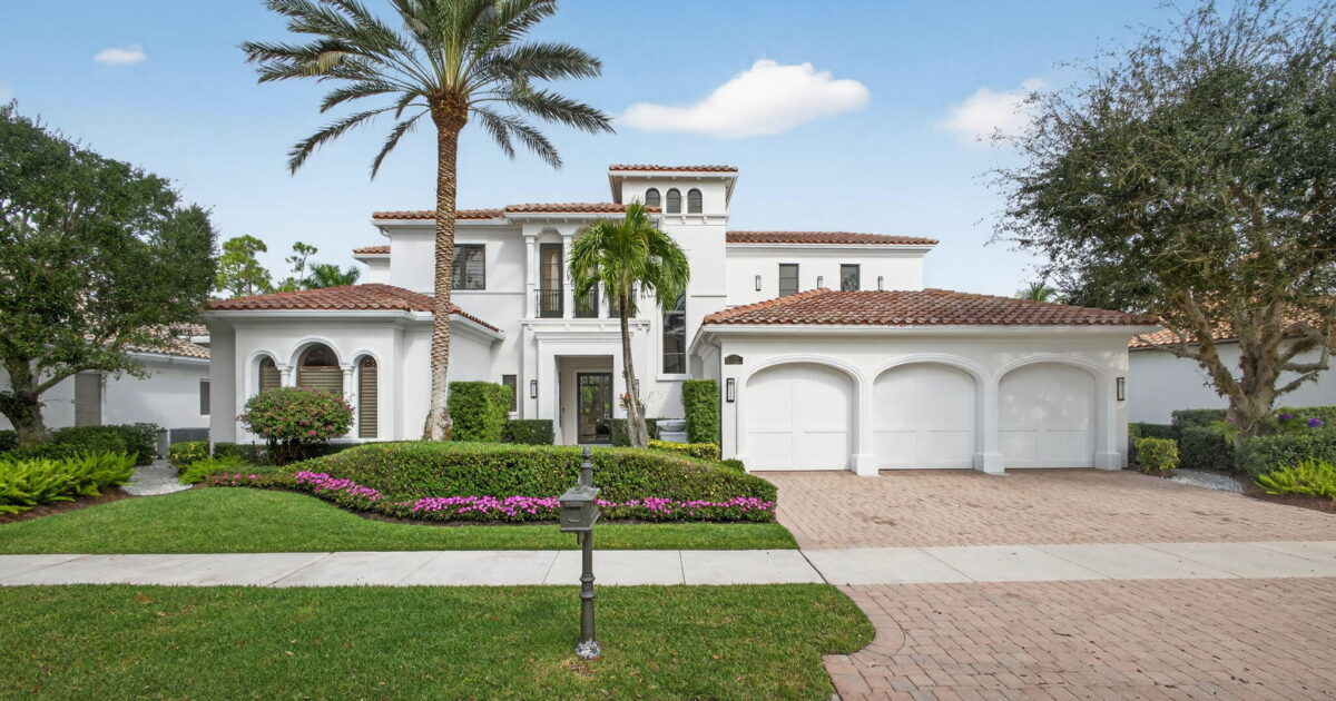 213 Via Palacio, Palm Beach Gardens, FL 33418