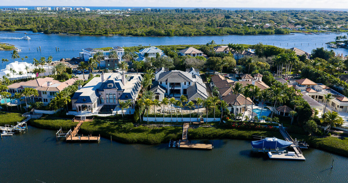 228 Commodore Drive, Jupiter, FL 33477