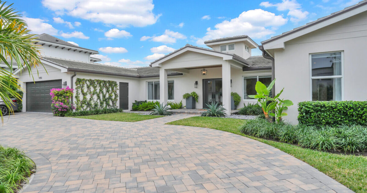 1151 Coral Way, Singer Island, FL 33404