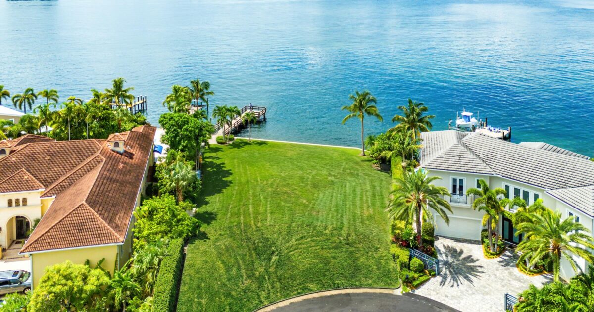 1010 Pine Point Road, Singer Island, FL 33404