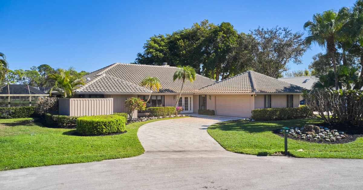 14 Marlwood Lane, Palm Beach Gardens, FL 33418