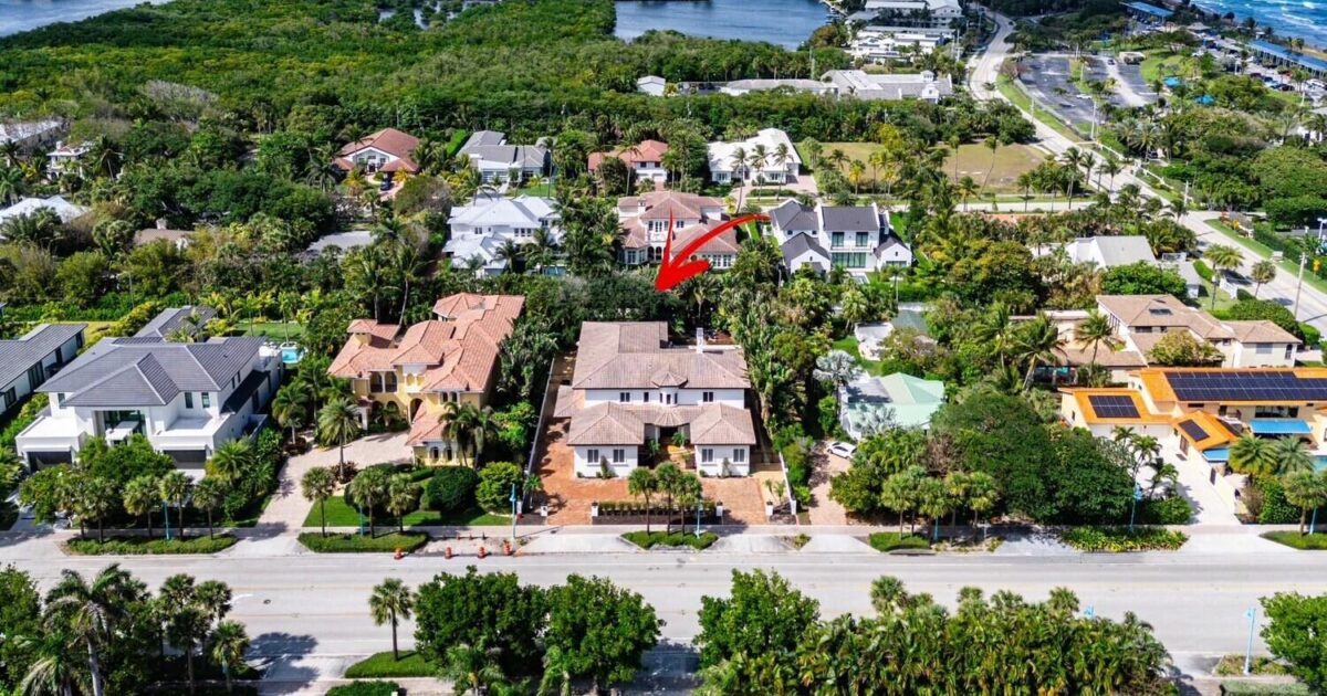 14 E Ocean Avenue, Ocean Ridge, FL 33435