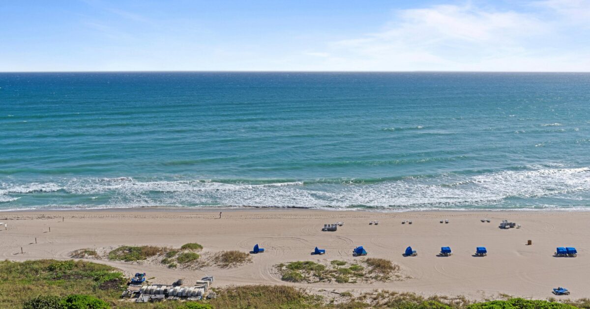 3000 N Ocean Drive 15-C, Singer Island, FL 33404