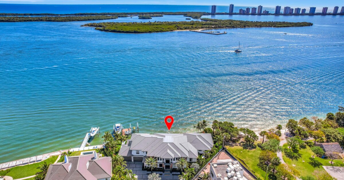 712 Lakeside Circle, North Palm Beach, FL 33408