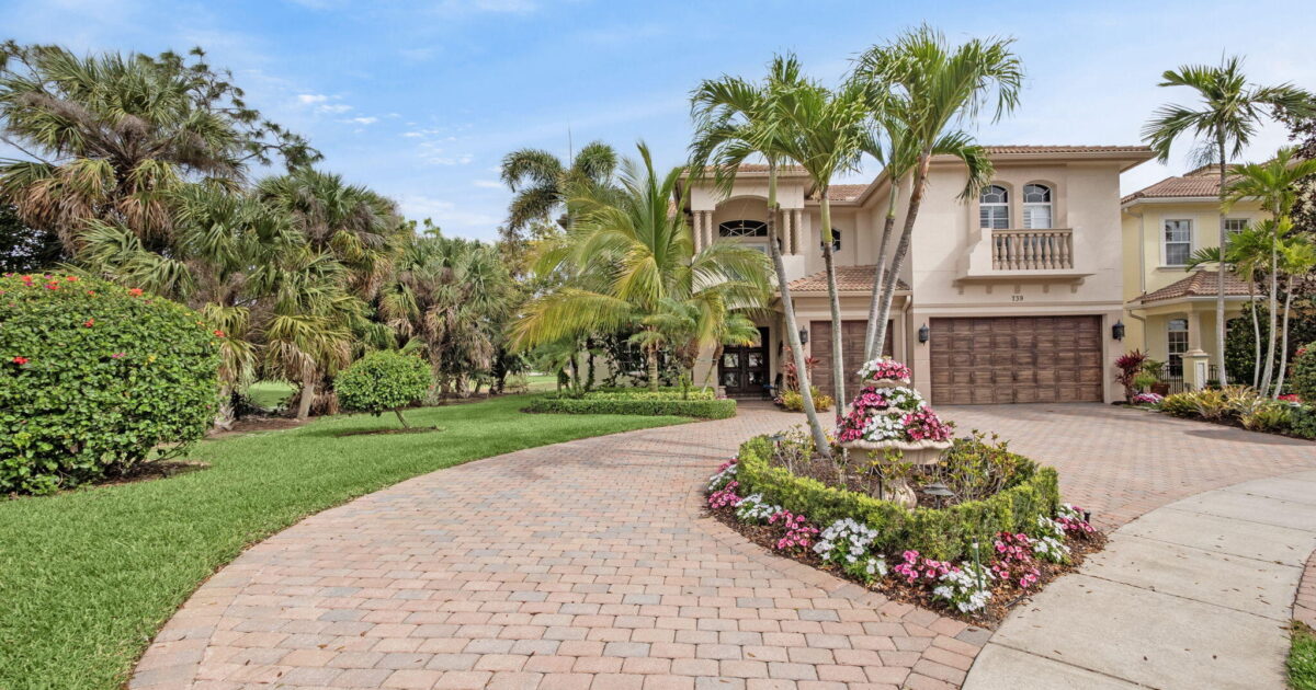 739 Cote Azur Drive, Palm Beach Gardens, FL 33410
