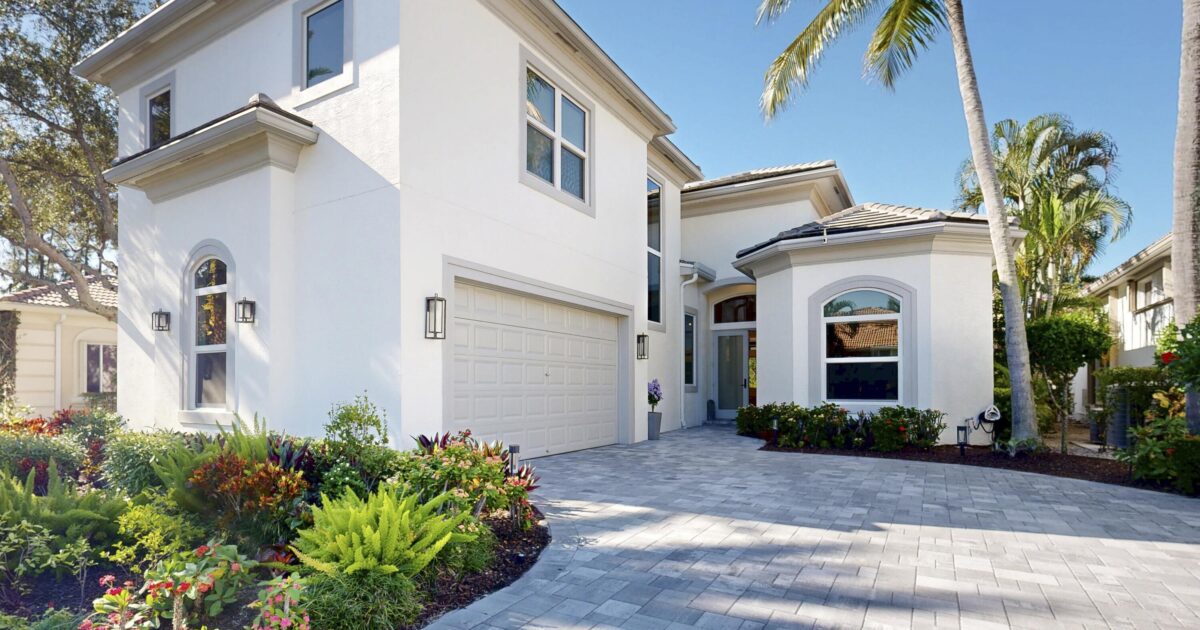 142 Porto Vecchio Way, Palm Beach Gardens, FL 33418