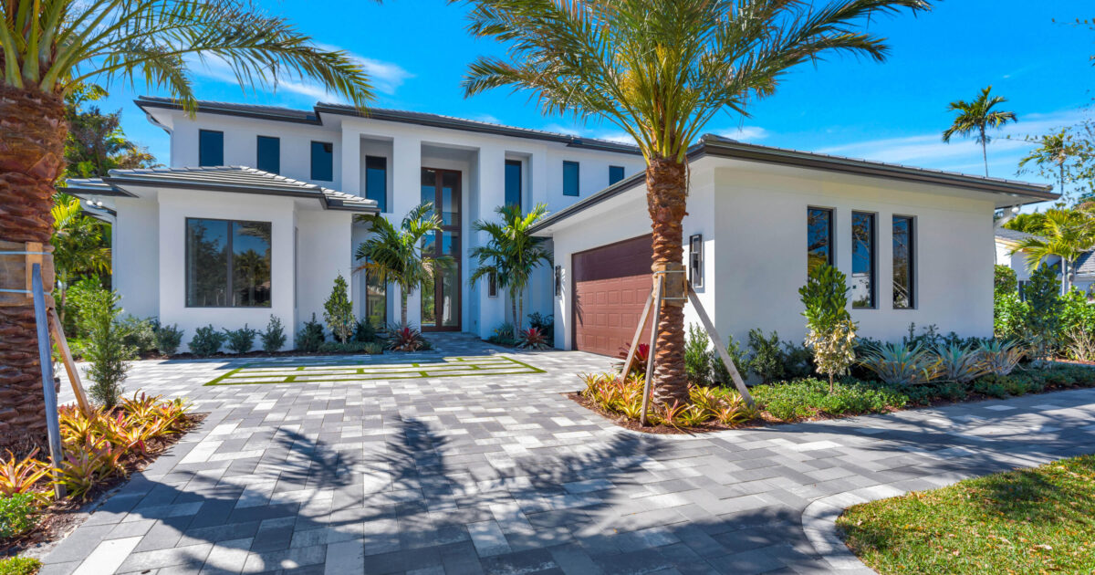 112 Regatta Drive, Jupiter, FL 33477