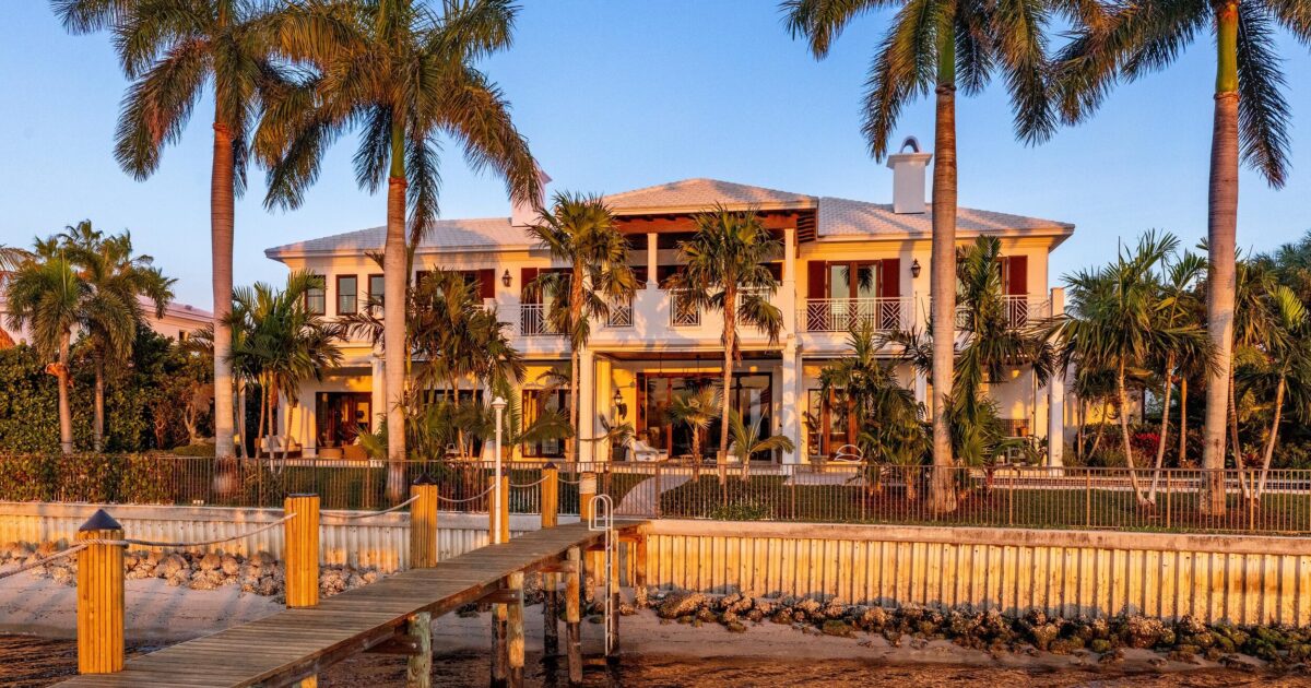 1675 Lands End Road, Manalapan, FL 33462