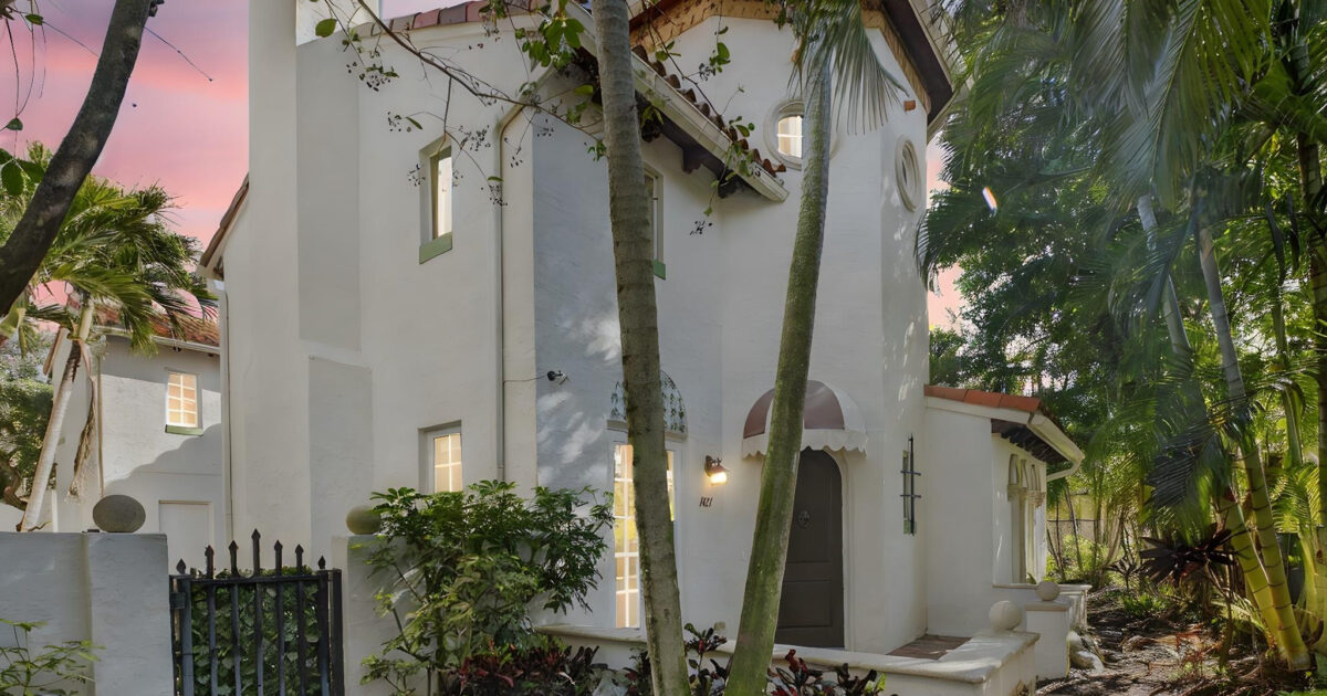 1617 Estuary Way, Delray Beach, FL 33483