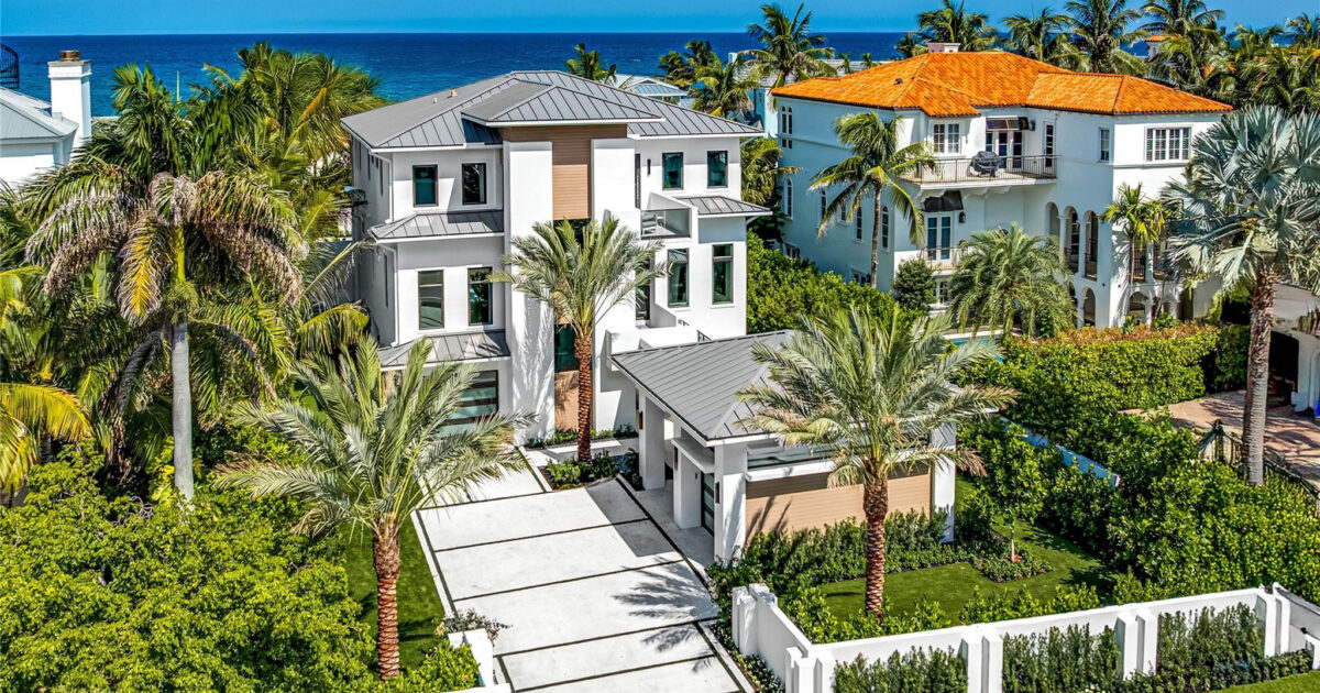 6107 N Ocean Boulevard, Ocean Ridge, FL 33435