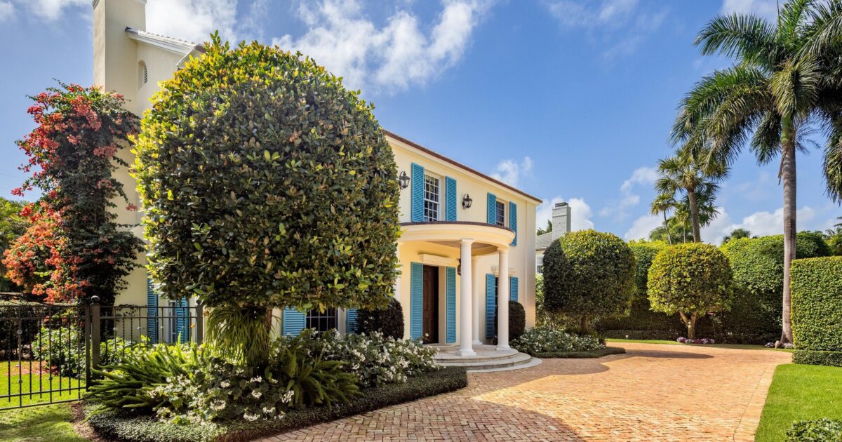 246 Emerald Lane, Palm Beach, FL 33480