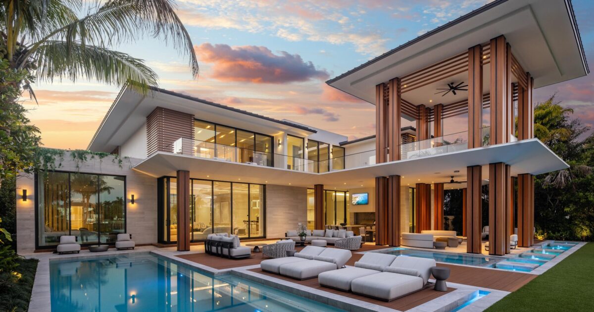 2415 Casas De Marbella Drive, Palm Beach Gardens, FL 33410