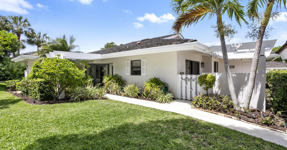 3616 Freshwater Drive, Jupiter, FL 33477