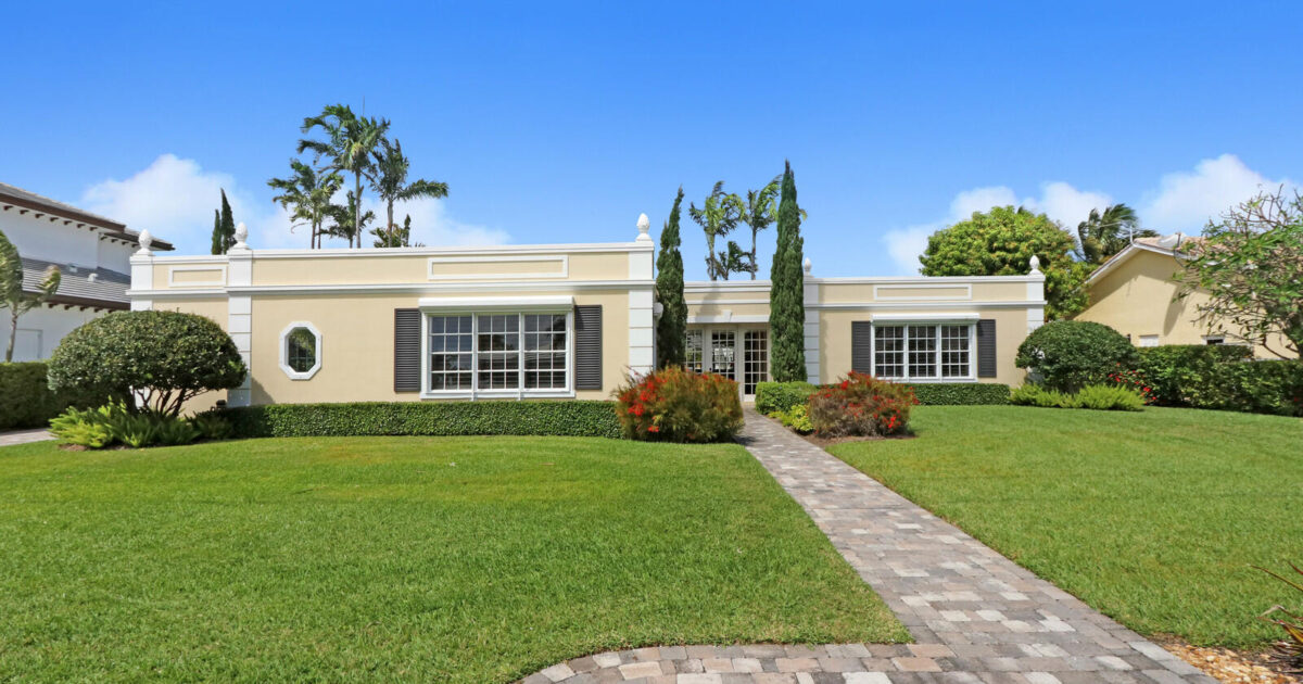 1210 Bimini Lane, Singer Island, FL 33404