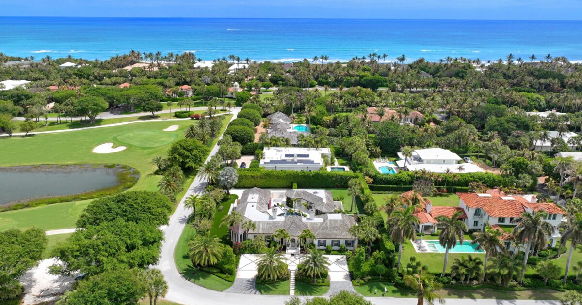 55 Links Road, Jupiter Island, FL 33455
