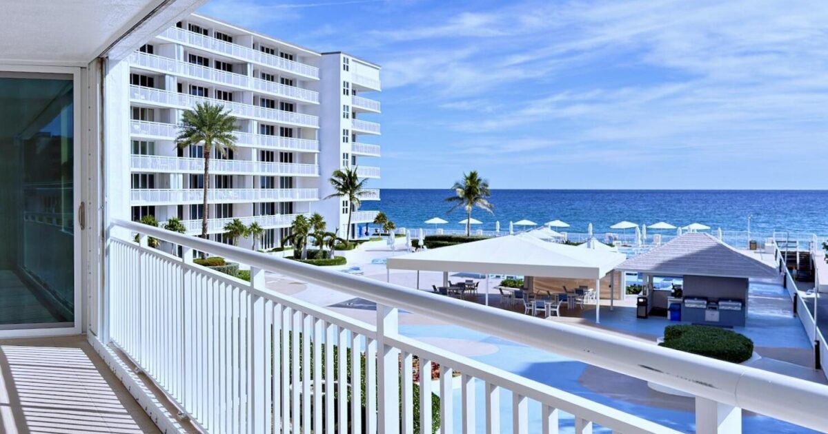 3546 S Ocean Boulevard 410, South Palm Beach, FL 33480