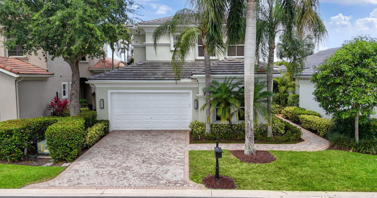 229 Andalusia Drive, Palm Beach Gardens, FL 33418
