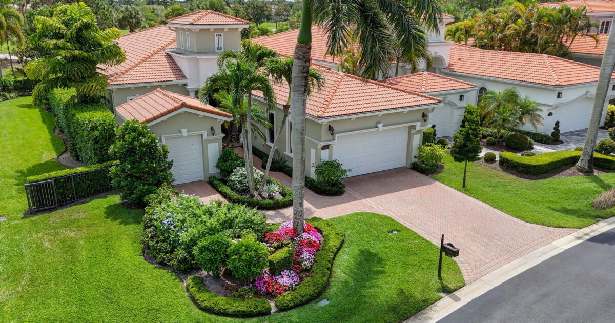 160 Viera Drive, Palm Beach Gardens, FL 33418
