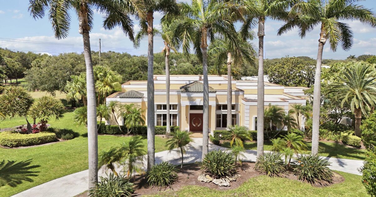 171 Spyglass Lane, Jupiter, FL 33477