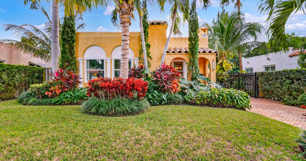 348 Plymouth Road, West Palm Beach, FL 33405