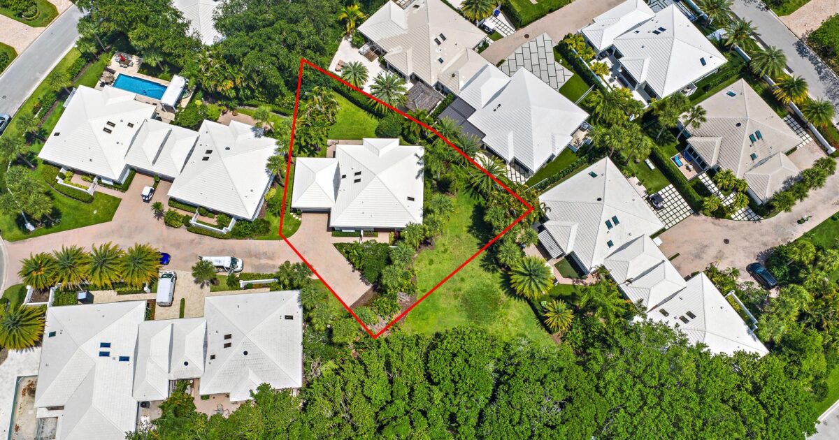 4501 Captains Way, Jupiter, FL 33477