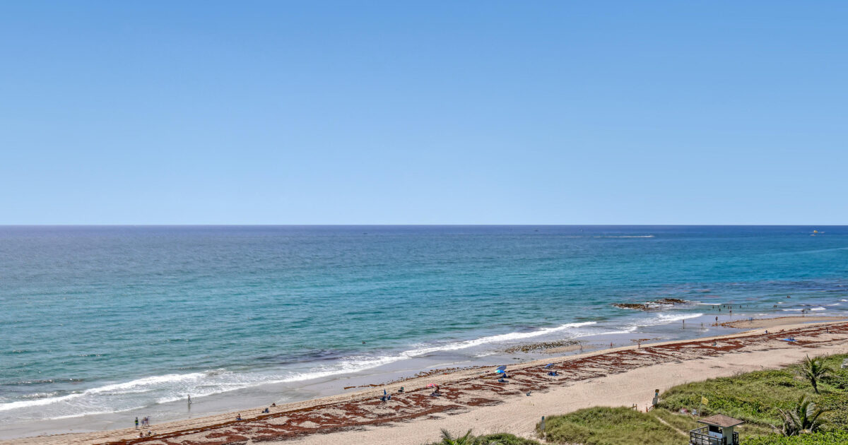 3920 N Ocean Drive 9b, Singer Island, FL 33404