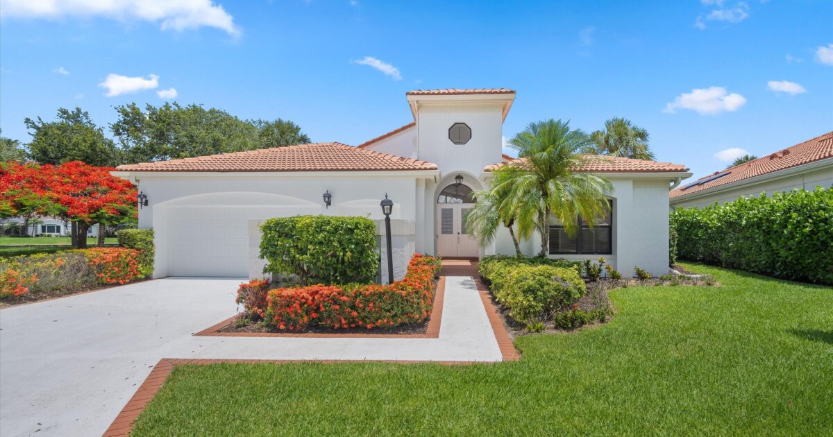 3526 Lantern Bay Drive, Jupiter, FL 33477