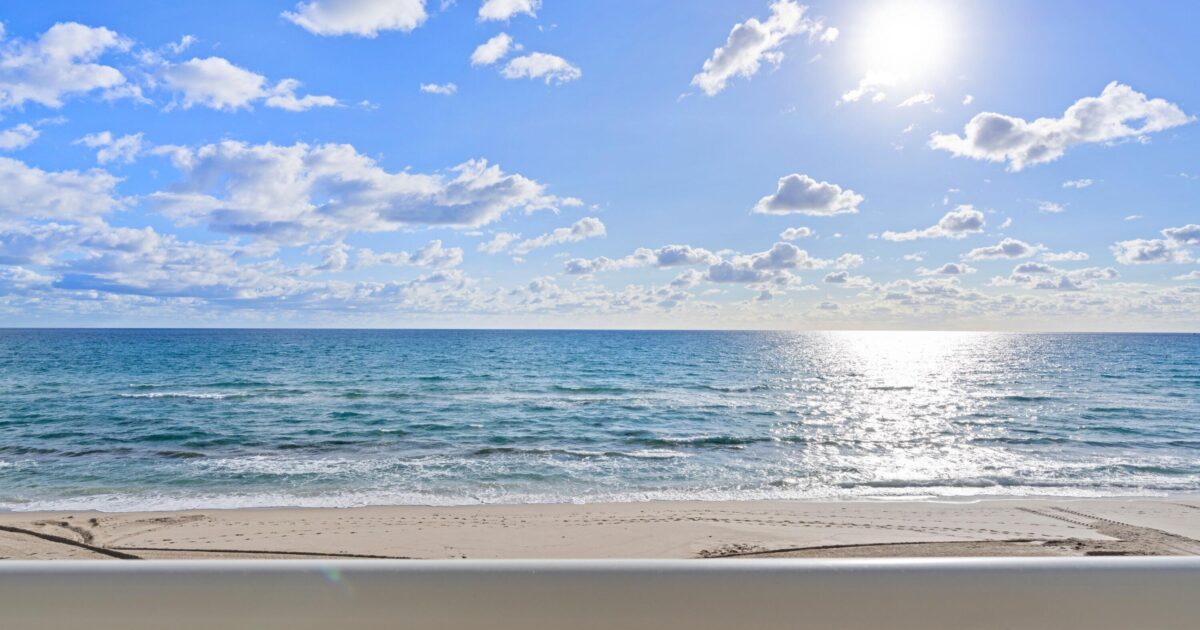 3600 S Ocean Boulevard 203, South Palm Beach, FL 33480
