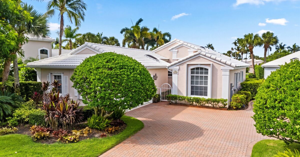 3878 N Longview Drive, Jupiter, FL 33477