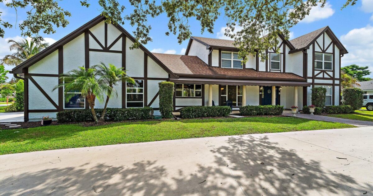 88 River Drive, Tequesta, FL 33469