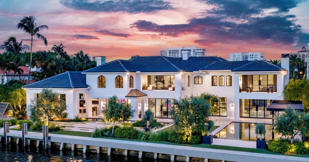 2401 Spanish River Road, Boca Raton, FL 33432