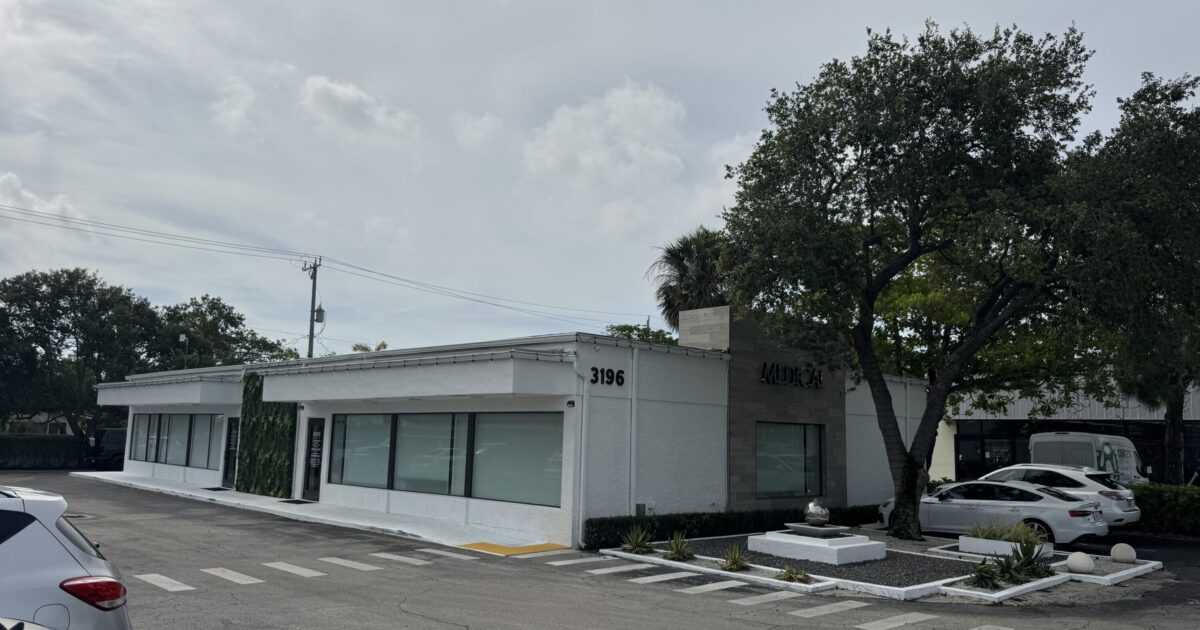 3196 N FEDERAL Highway, Boca Raton, FL 33431